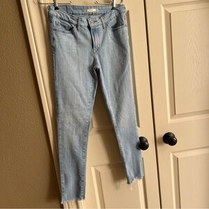 Levi's Blue Ankle Cropped Jeans with Stonewashed Look